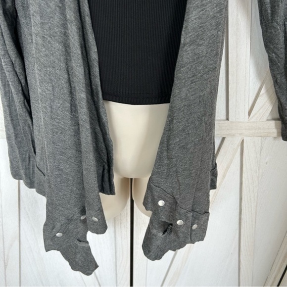 ✨Jason Maxwell Studded Cardigan - M - Picture 2 of 7